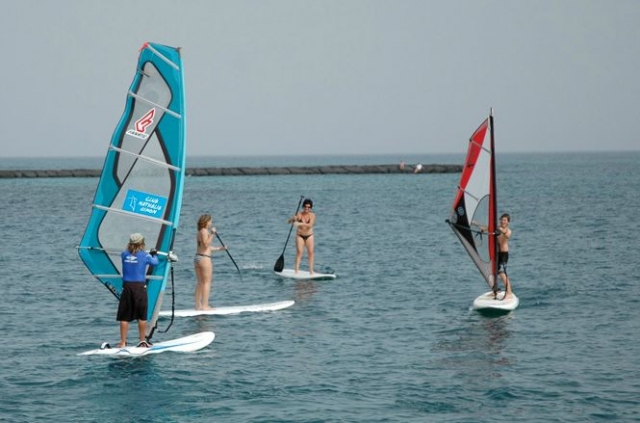  Helping ourselves with the oars 